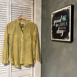 NWT yellow pinstripe button down XS